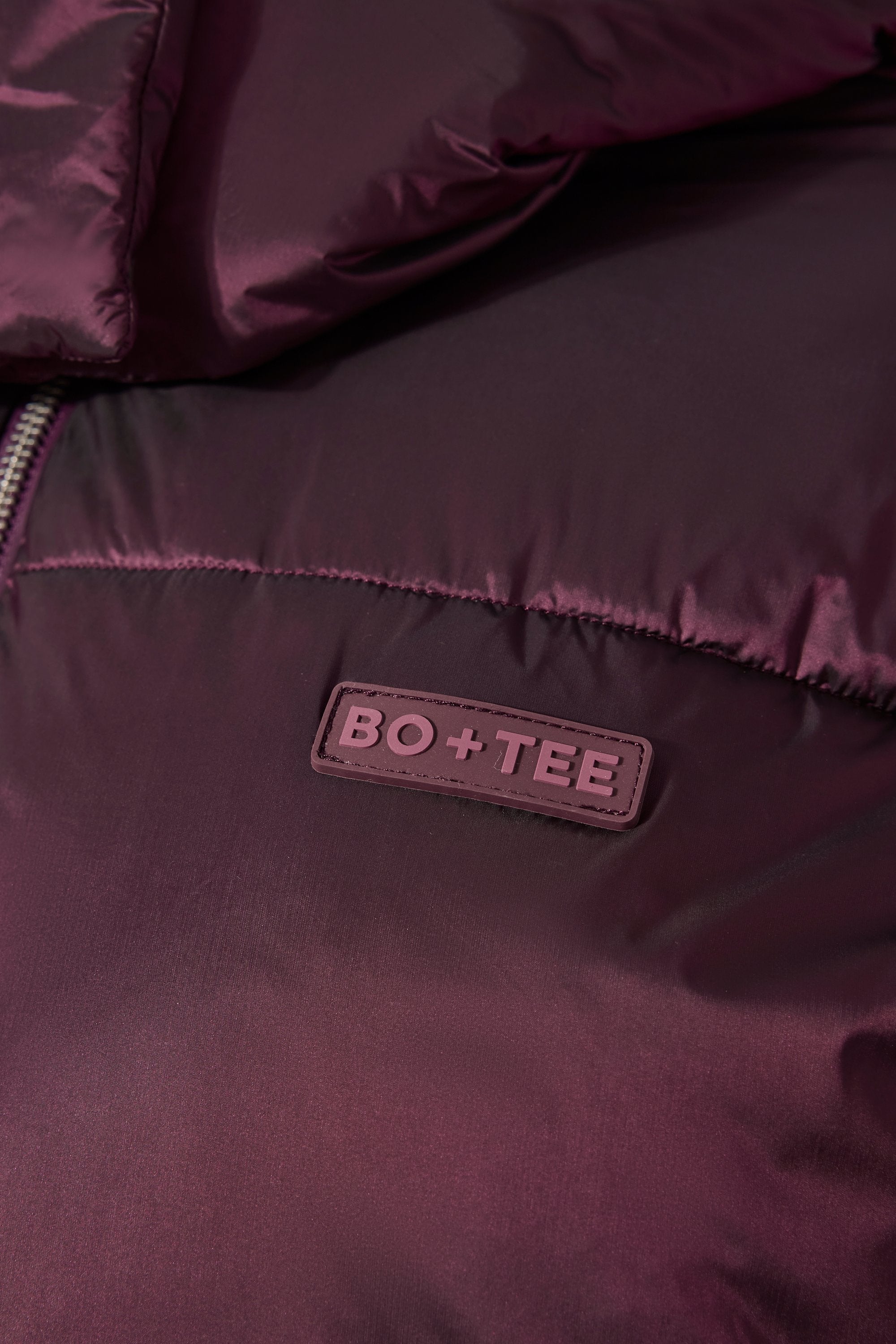 Waterproof Cropped Oversized Ski Jacket in Burgundy